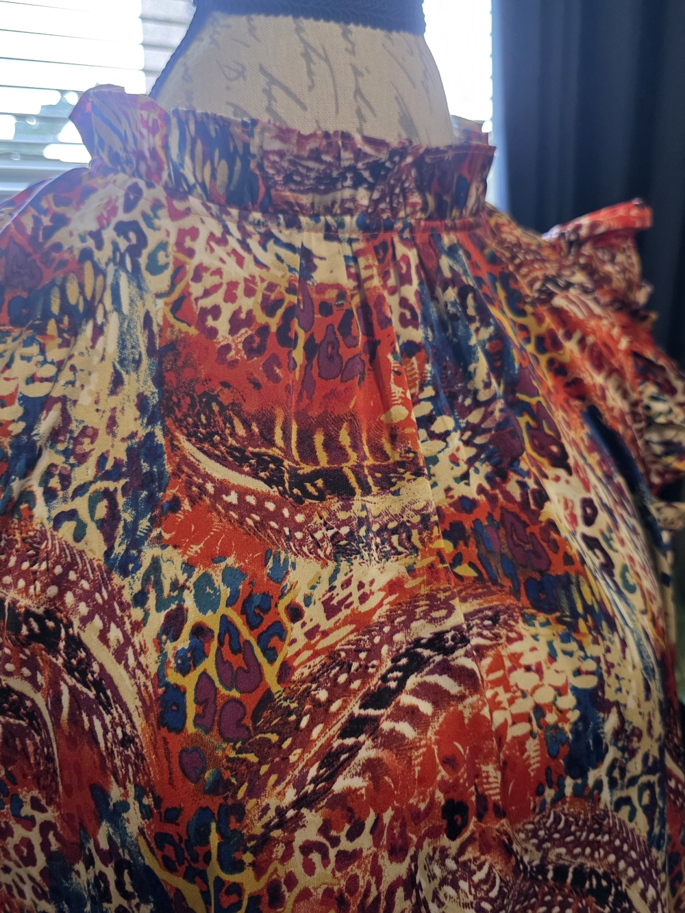 THML Multicolor Ruffled Cap-Sleeve Printed Top - Picture 2 of 9
